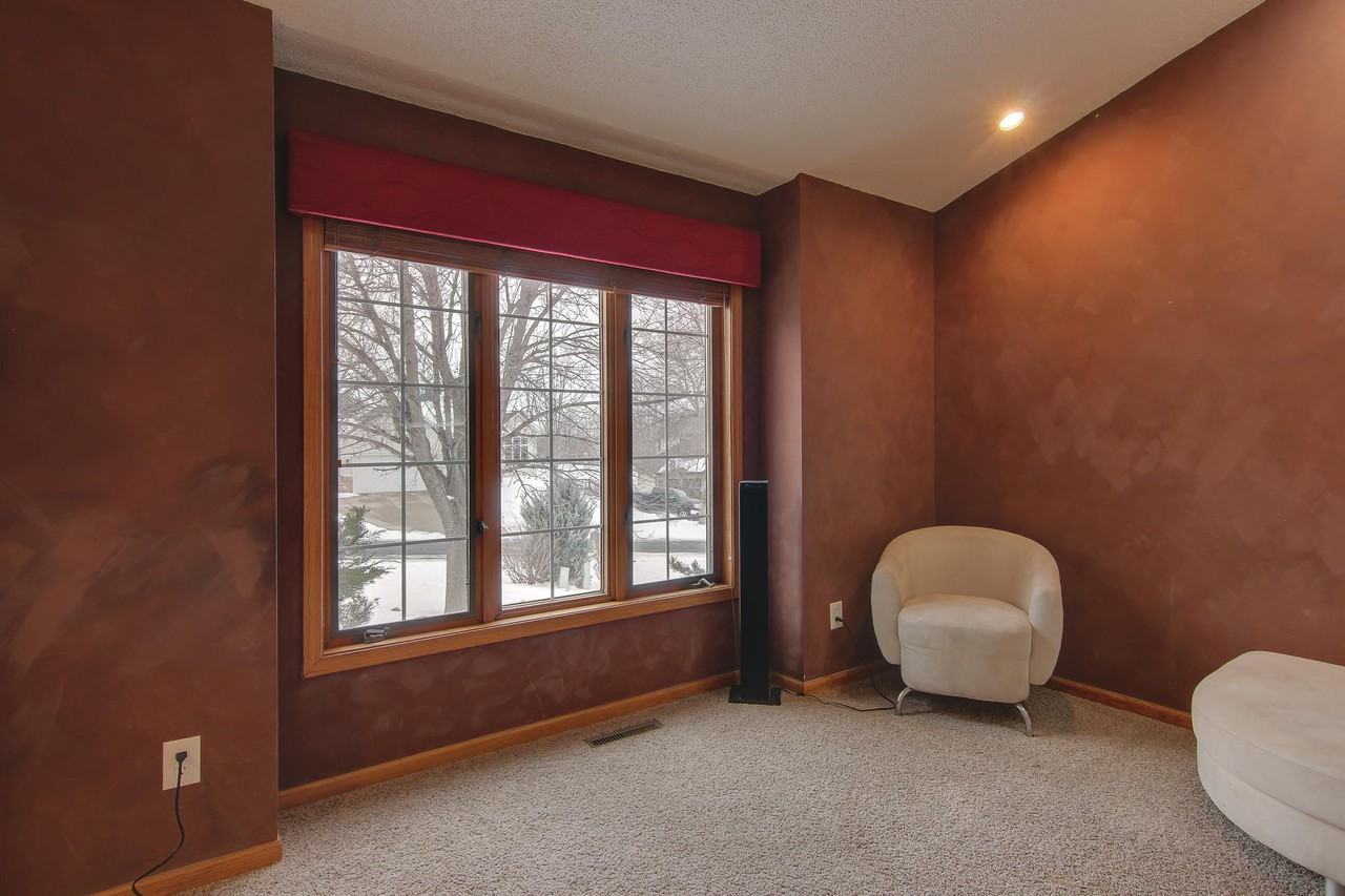 17231 Horizon Trail Southeast - Photo 2 of 21