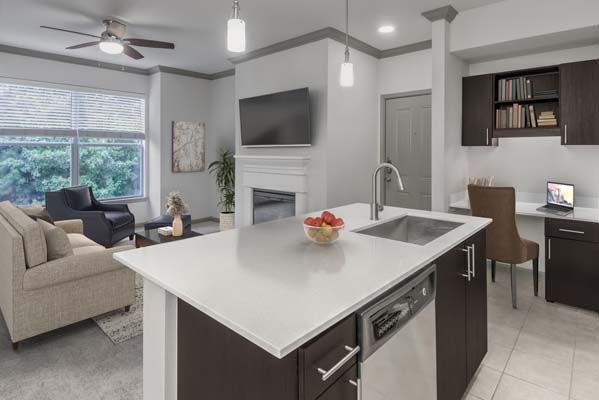 Camden Asbury Village - Photo 7 of 46