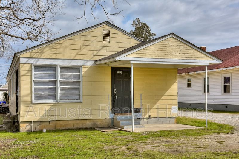 1730 Telfair St - Photo 3 of 18