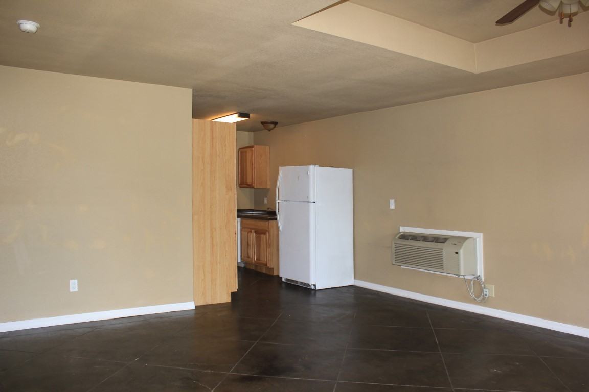15 Sophie Jo Ln - Photo 3 of 11
