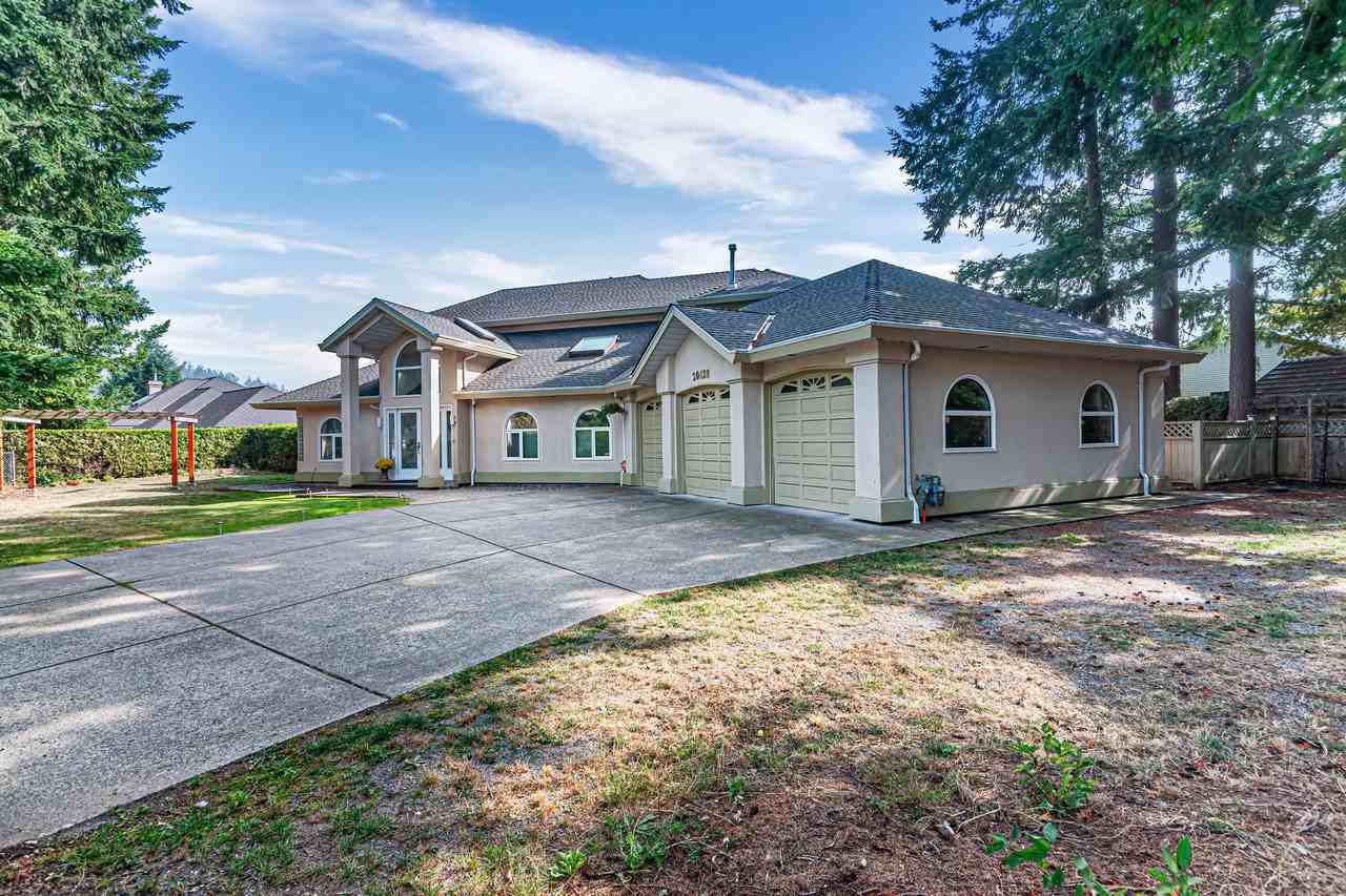20428 32 Avenue - Photo 2 of 41