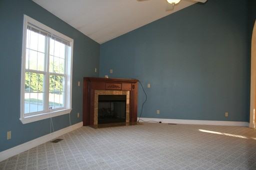 2217 Foxfire Ln - Photo 3 of 15