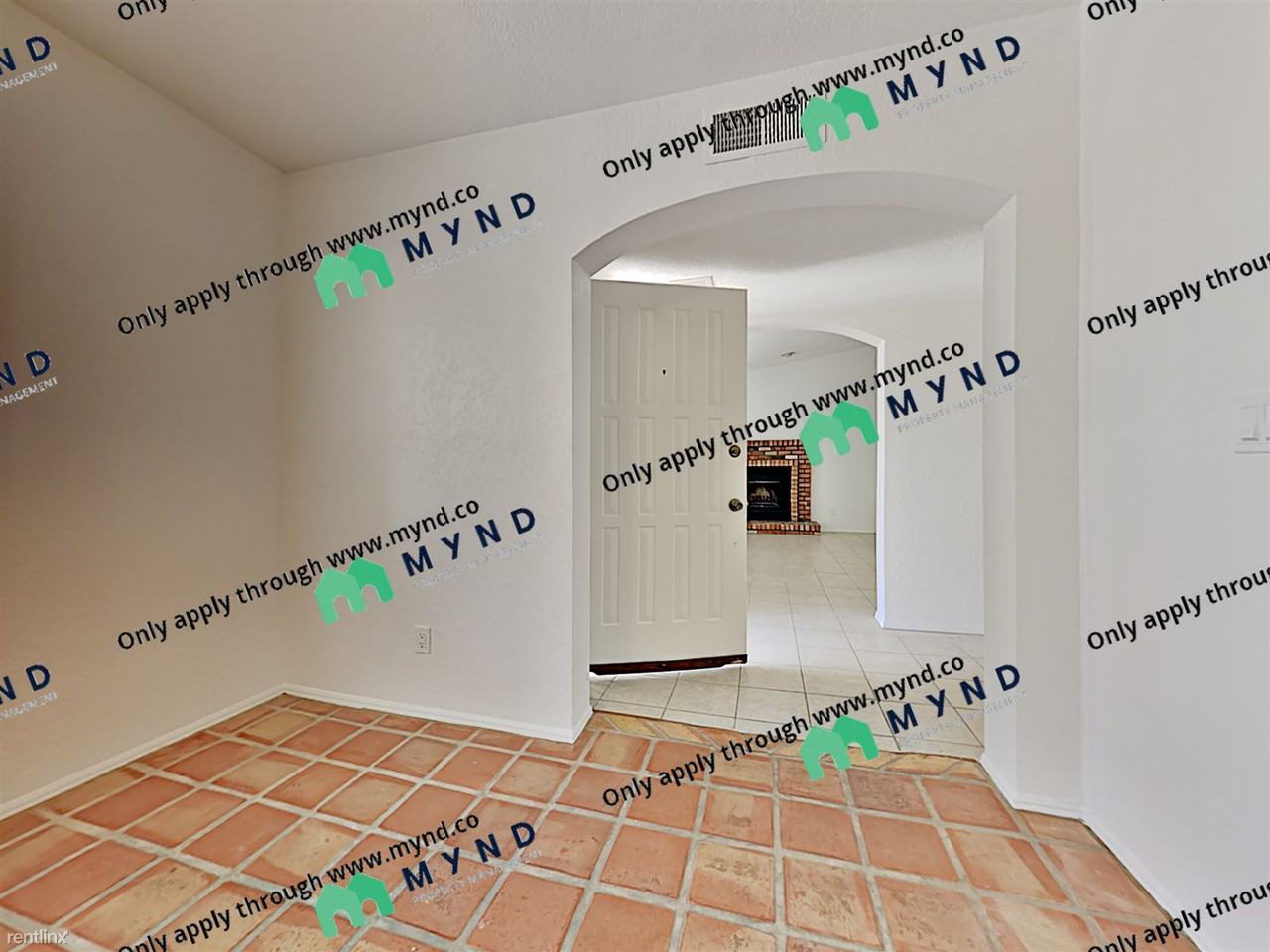 1119 N 87th Pl - Photo 3 of 13