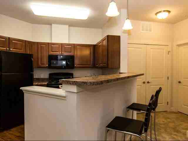 Verde at Howard Square - Photo 3 of 12