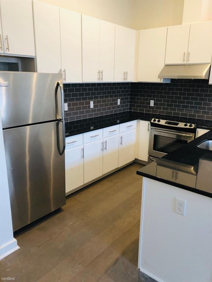 321 N 24th St - Photo 2 of 10