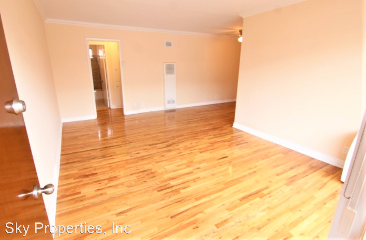 1323 N. Bronson - Photo 2 of 42