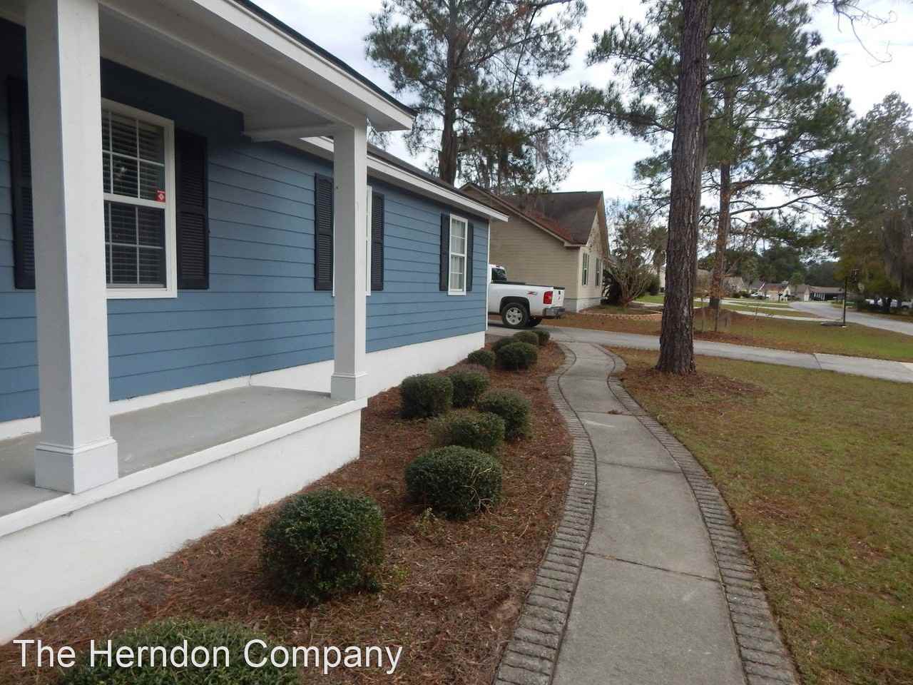 5310 Golf Dr - Photo 3 of 27