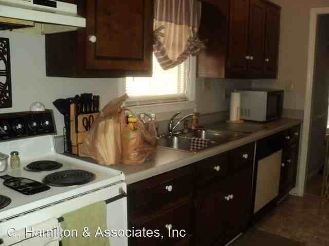 1330 Astondale Rd - Photo 2 of 7