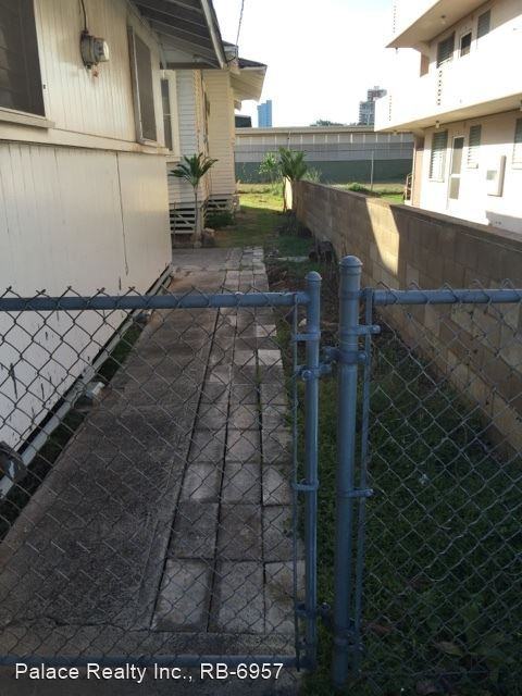 808 Olokele Avenue - Photo 2 of 13