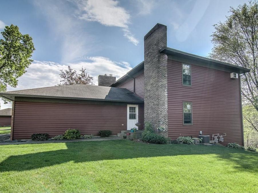 531 Hunter Hill Rd - Photo 2 of 2