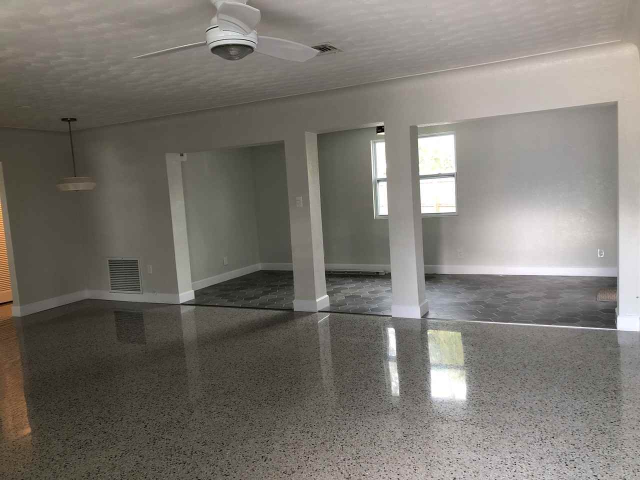 1721 58th St S - Photo 5 of 34
