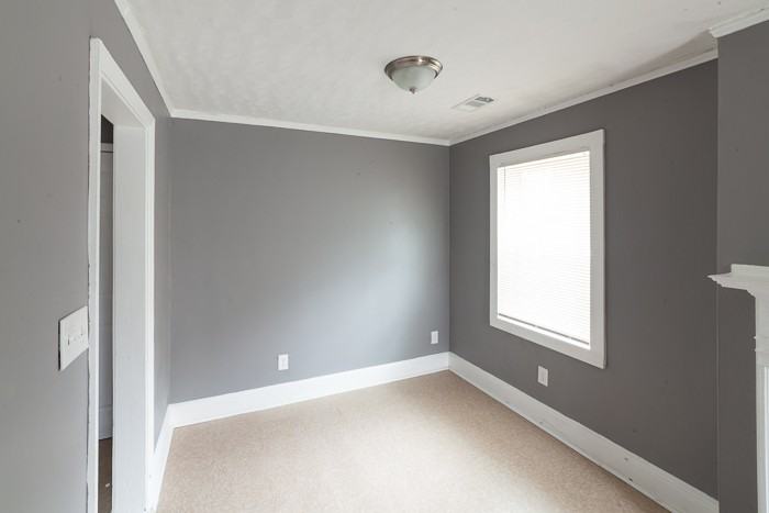 3727 Bakers Ferry Rd Sw - Photo 3 of 9