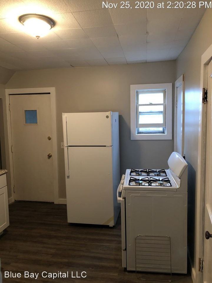 69 Maple  St - Photo 2 of 7