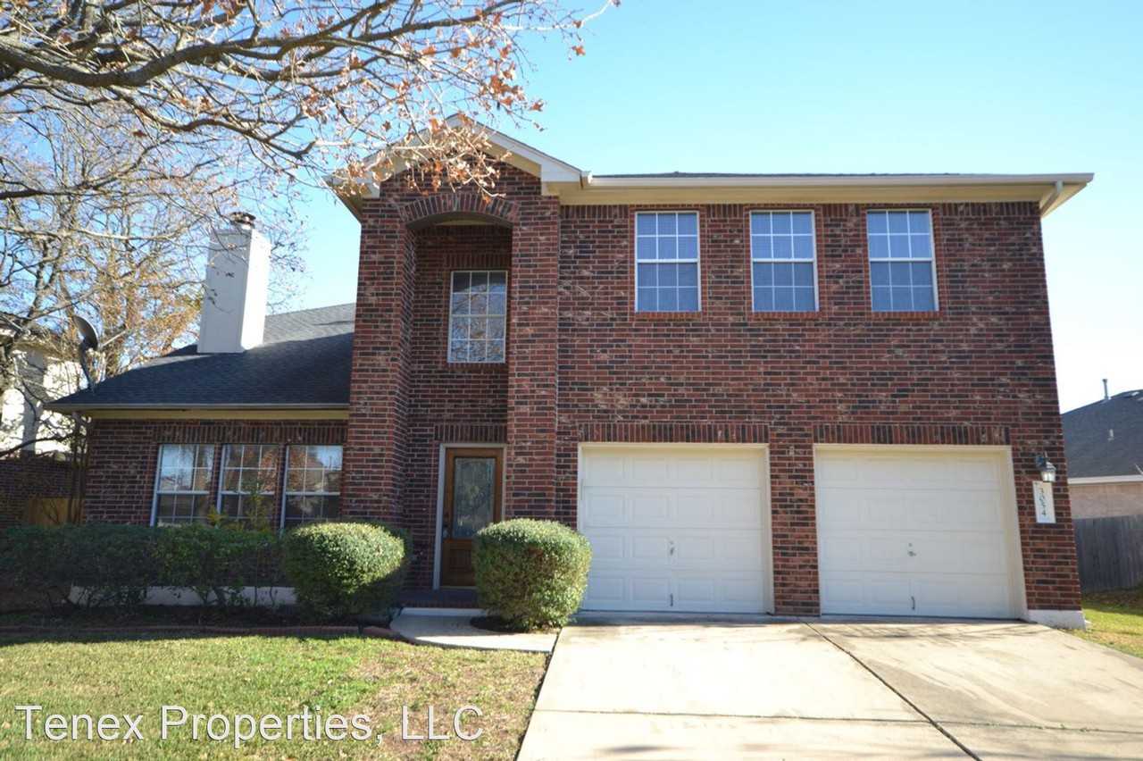 3054 Bent Tree Loop - Photo 2 of 6