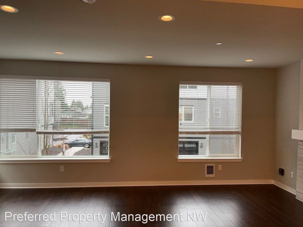 14913 14913 48th Ave W C4 - Photo 2 of 31