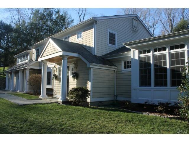 28 Pequot Trail - Photo 2 of 22