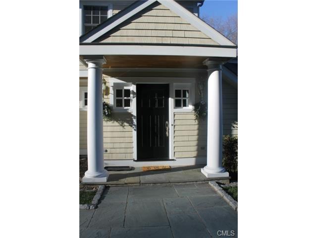 28 Pequot Trail - Photo 3 of 22