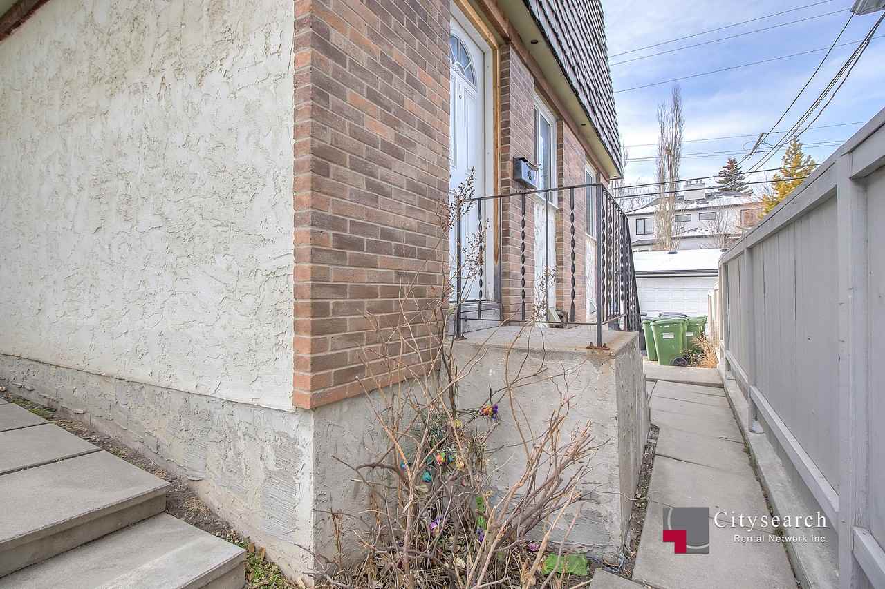 1937F 24a St Sw - Photo 2 of 17