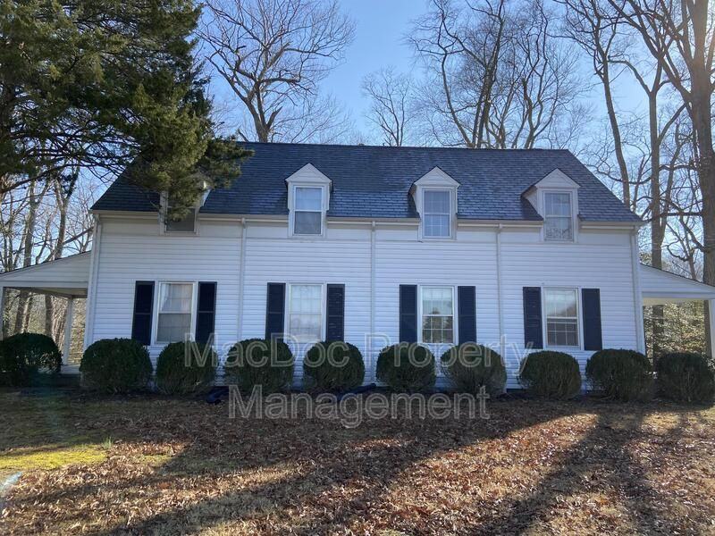 12111 E Gate Ln - Photo 2 of 18