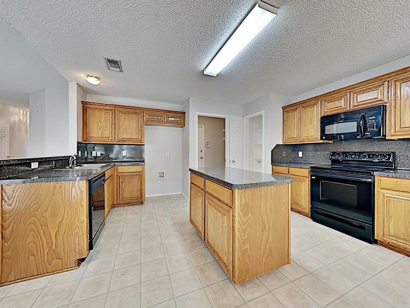 3125 Amerifax Rd - Photo 3 of 21