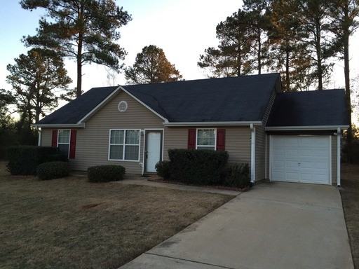 240 Apple Valley Rd - Photo 2 of 3