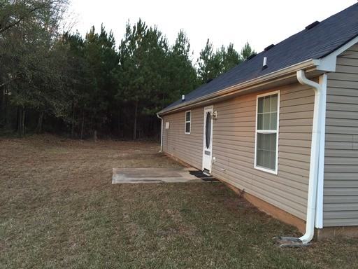 240 Apple Valley Rd - Photo 3 of 3