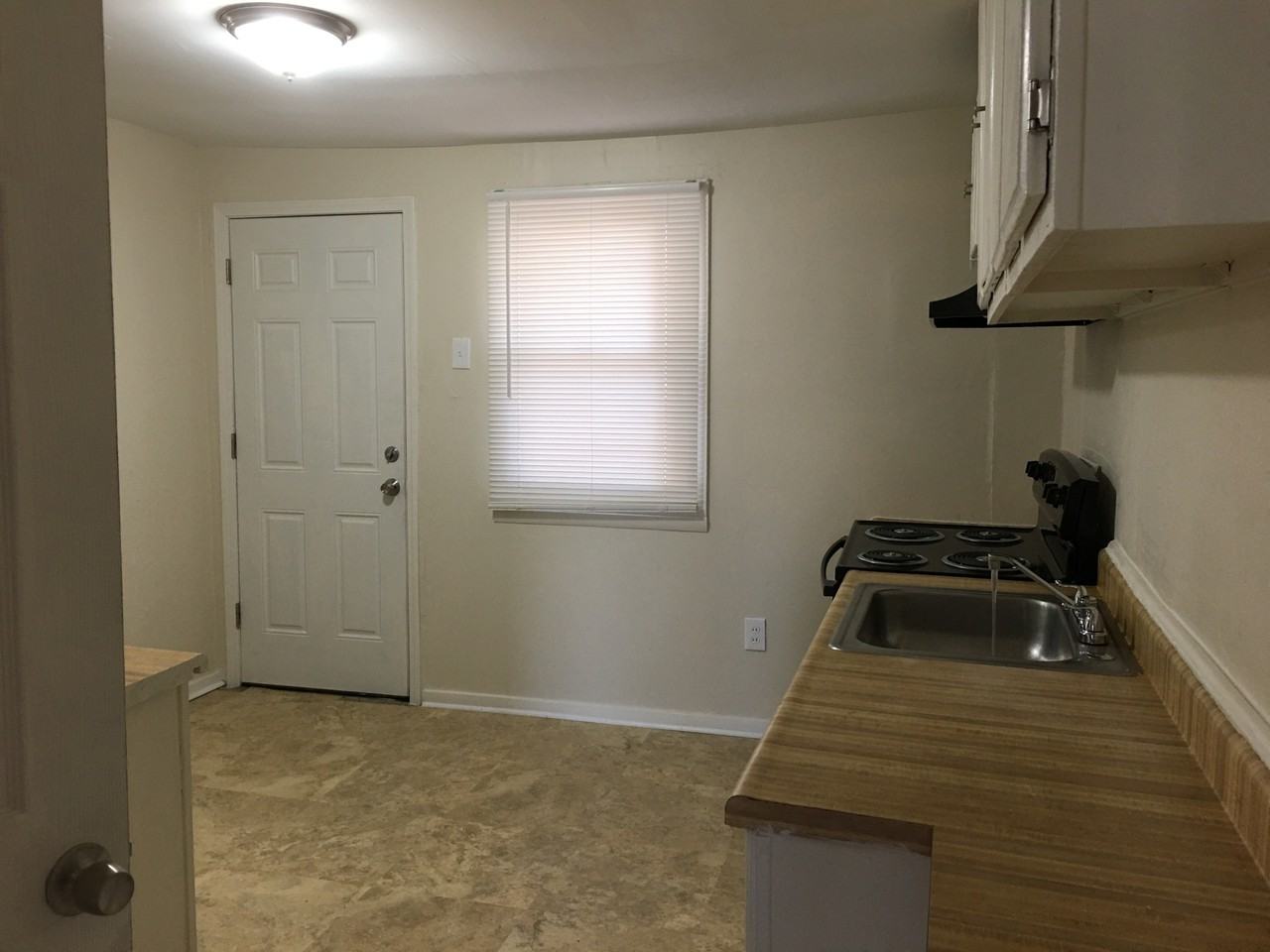 9414 Muriel Avenue - Photo 2 of 6