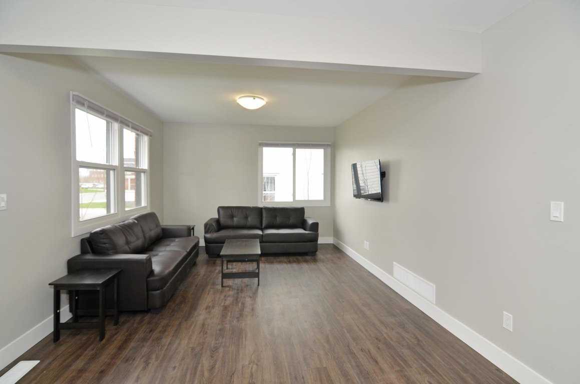 1148 Oxford East Apartments 1148 Oxford St E, London, ON N5Y 3L8 Zumper