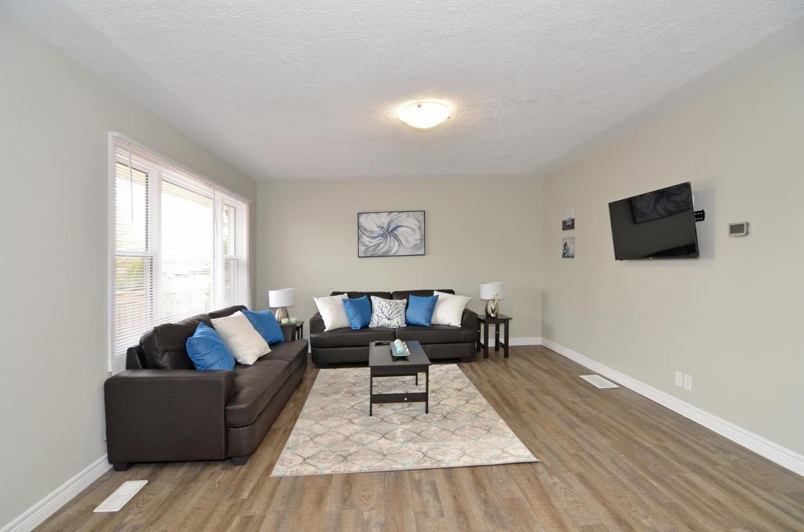 1653 Hansuld Street - Photo 2 of 16