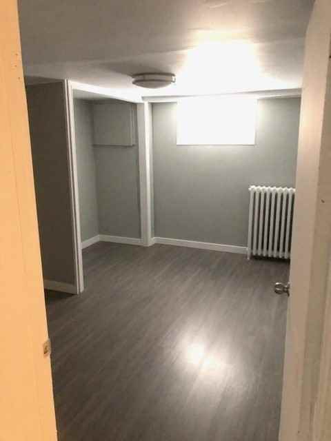 196 Broughdale Ave - Photo 3 of 8