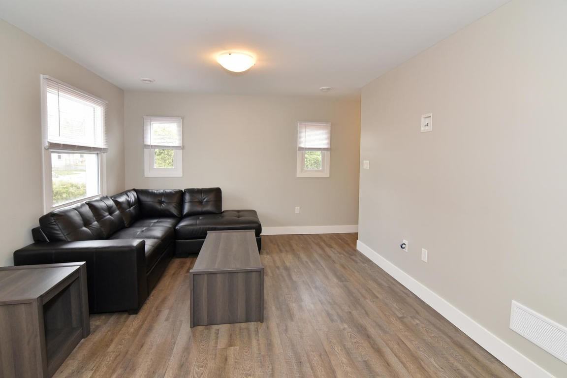 38 Blackfriars Street - Photo 2 of 17