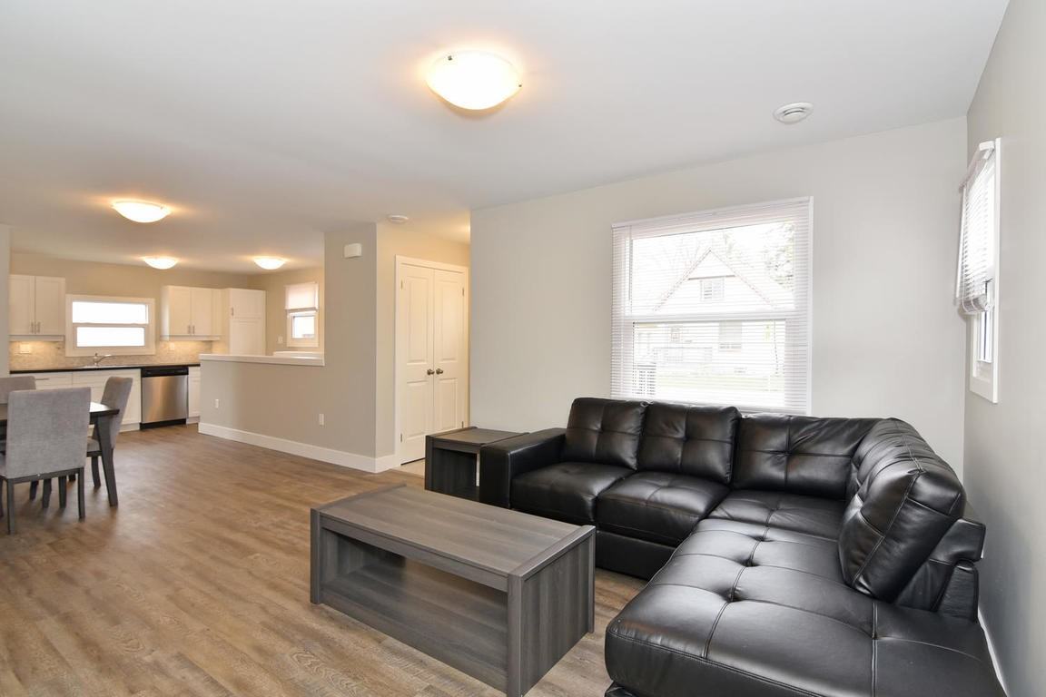 38 Blackfriars Street - Photo 3 of 17