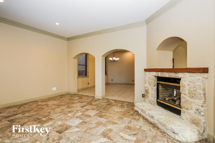 2107 Portwood Way - Photo 2 of 15