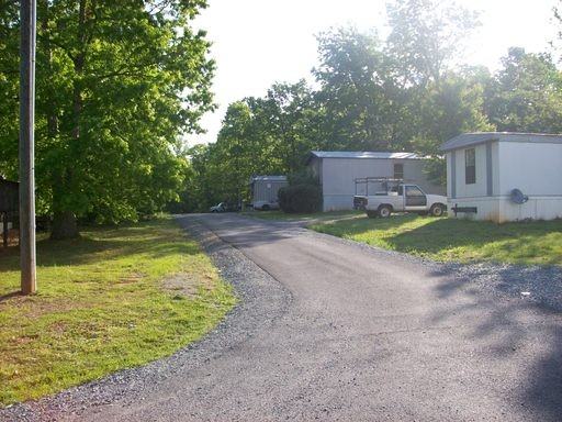 708 McCracken Dr - Photo 2 of 2