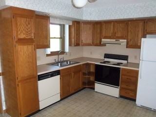 11 Rachel Dr - Photo 2 of 9