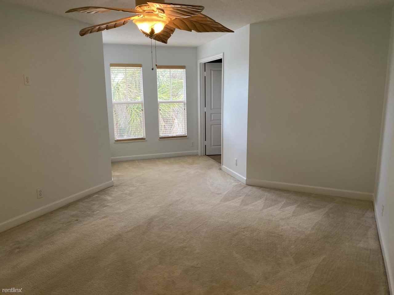 10470 Sw Waterway Ln - Photo 2 of 5