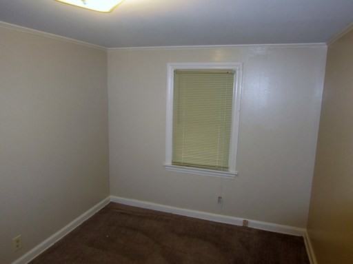 312 Elder St - Photo 3 of 8