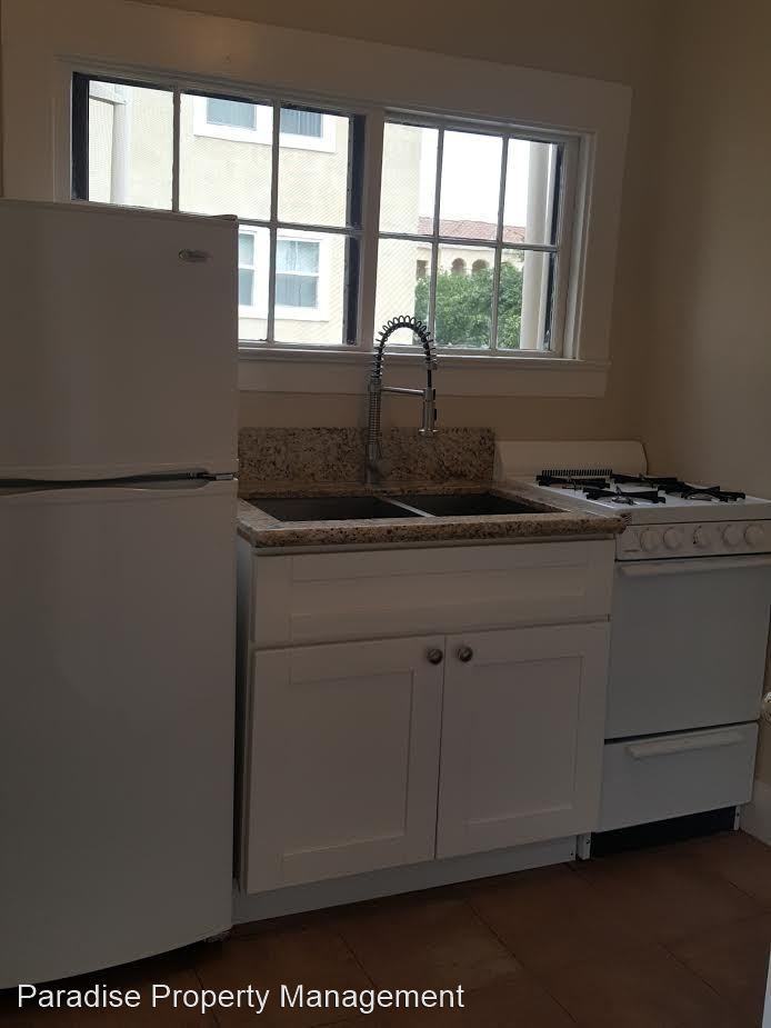114 S 7th St - Photo 2 of 10