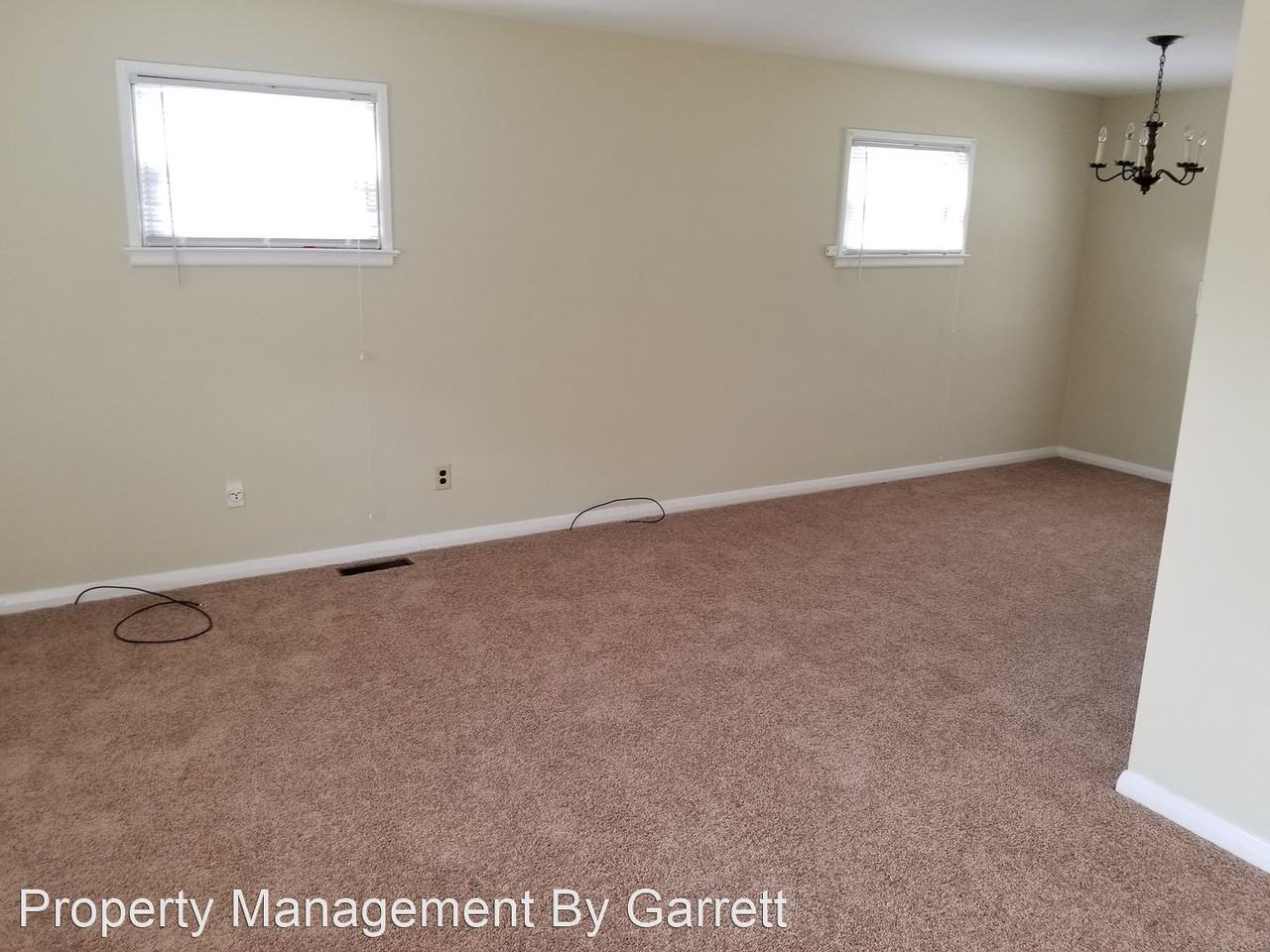 13 Buchanan Dr - Photo 3 of 9