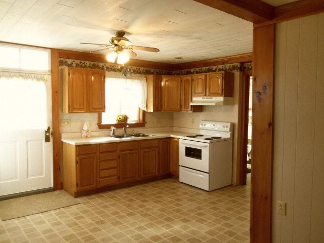 14 E Mountain Rd - Photo 2 of 8