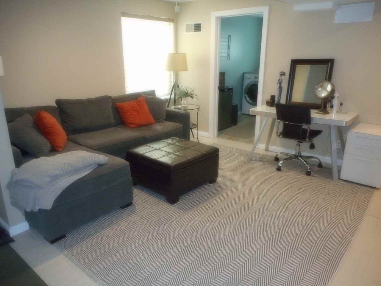 1405 Colonial Dr - Photo 2 of 12