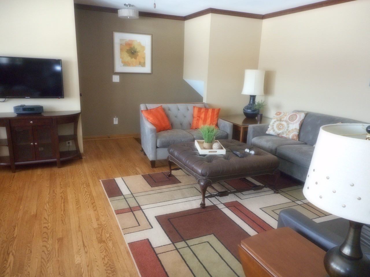 1405 Colonial Dr - Photo 7 of 12
