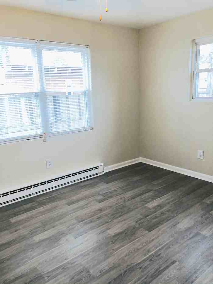 3115 Oklahoma Ave - Photo 3 of 8