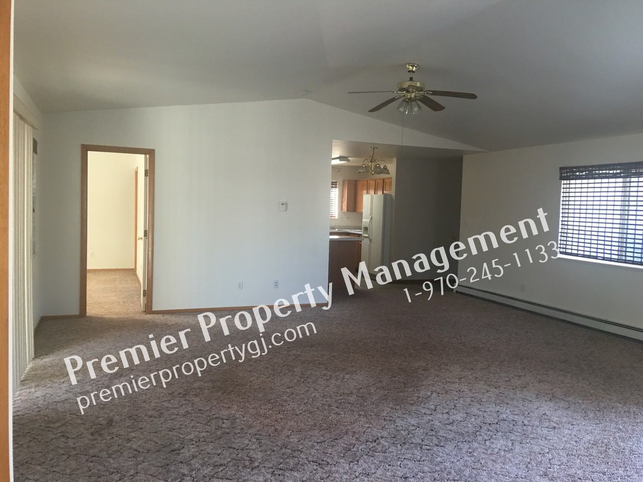 464 Pera St - Photo 2 of 13