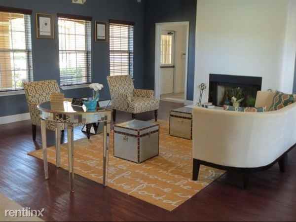 Sanctuary at Winterlakes - Photo 2 of 5