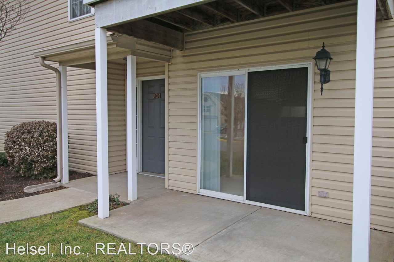 201 Sparrow Rd - Photo 2 of 25