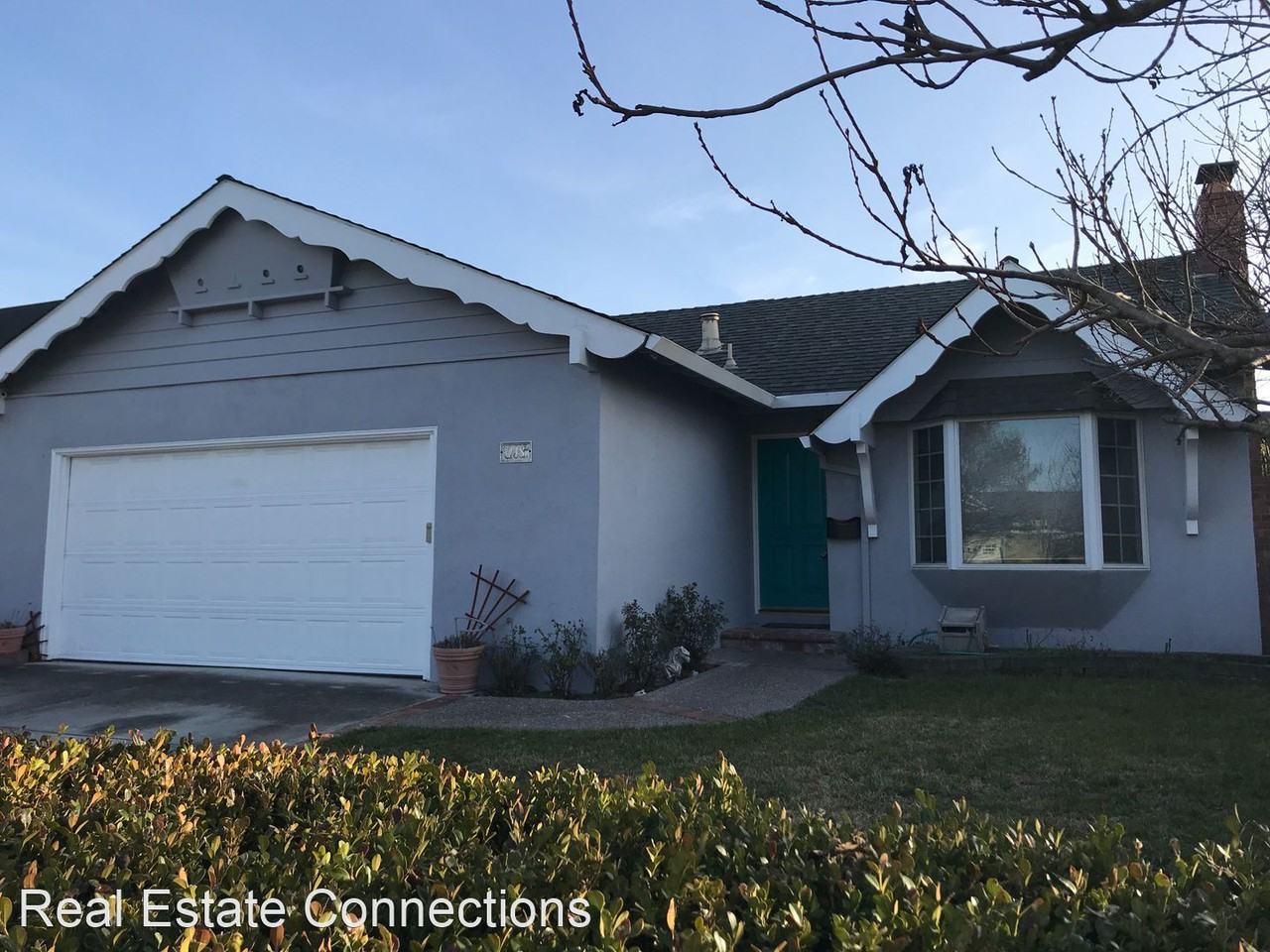 248 Belden Dr - Photo 2 of 13