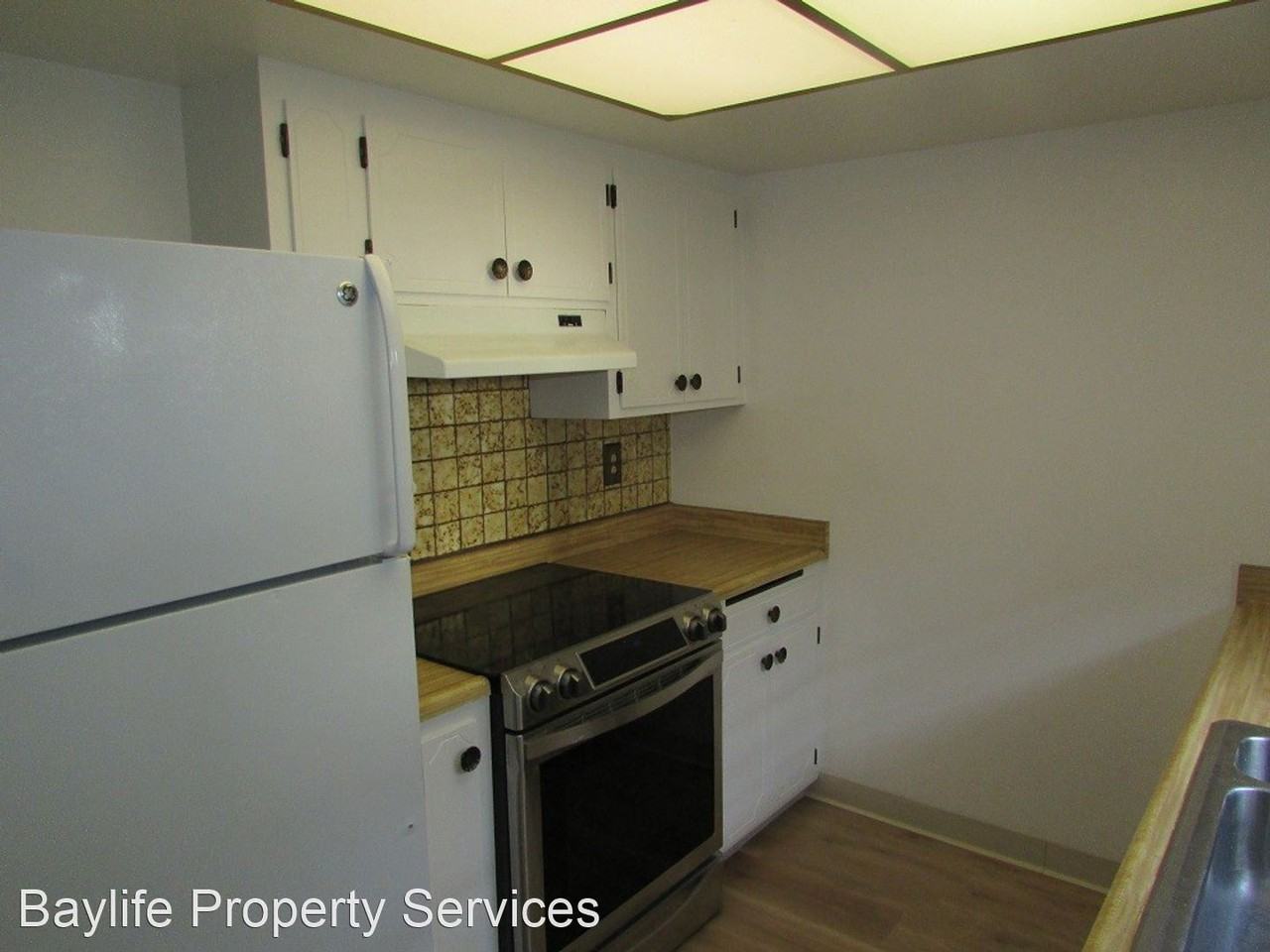 458 Ruth Ct - Photo 2 of 10