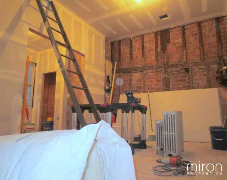 170 Freeman St #2 - Photo 2 of 4