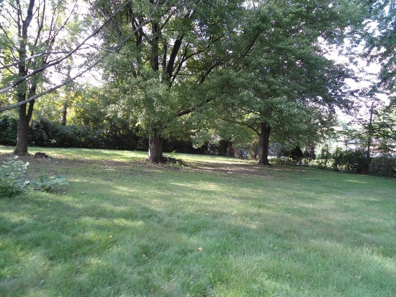 7266 Sandalwood Dr - Photo 3 of 13